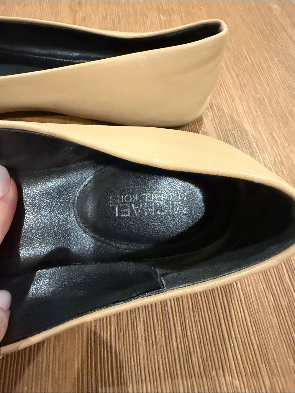 Michael Kors Beige and Black Two-Tone Bow Ballet Flats